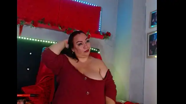 Snapshot of -helen chatting on 01.18.25 -helen online show from 01.18.25