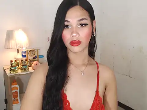 Snapshot of Webcumcutie chatting on 09.19.25 Webcumcutie online show from 09.19.25