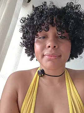 Snapshot of Electric_bae chatting on 02.15.26 Electric bae online show from 02.15.26