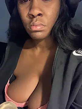 Foreignthababyy online show from 09.25.25