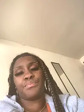 Foreignthababyy online show from 12.02.25