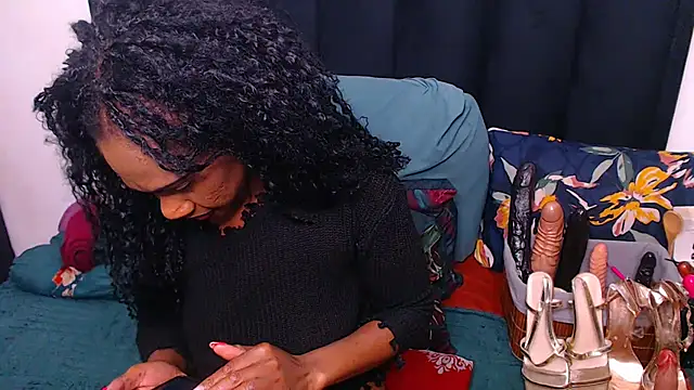 Snapshot of sexybootylicious chatting on 07.02.26 sexybootylicious online show from 07.02.26