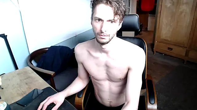 Snapshot of mycurve chatting on 02.11.25 mycurve online show from 02.11.25