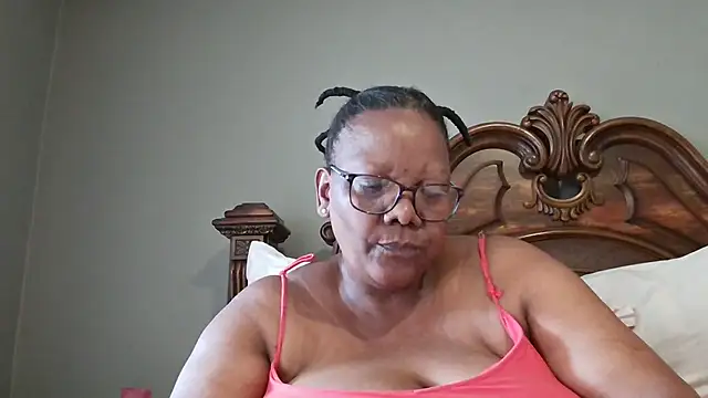 SEXYBOOBSNASS online show from 01.25.25