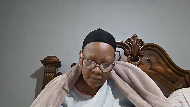 SEXYBOOBSNASS online show from 09.30.25