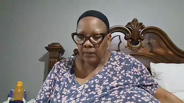 SEXYBOOBSNASS online show from 10.10.25