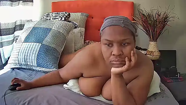 missboobsxx online show from 12.13.24