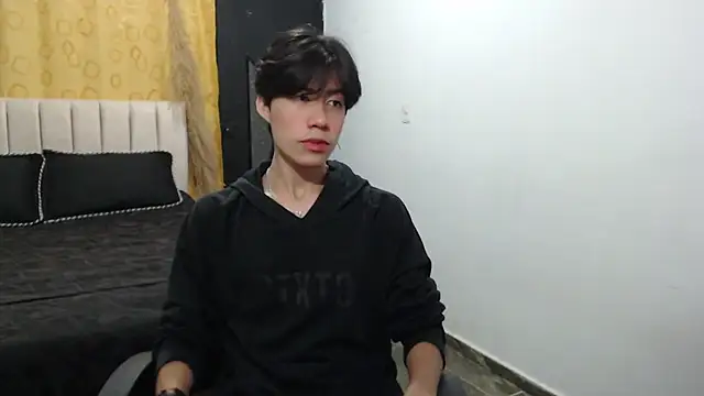 Elio-cam online show from 12.12.24