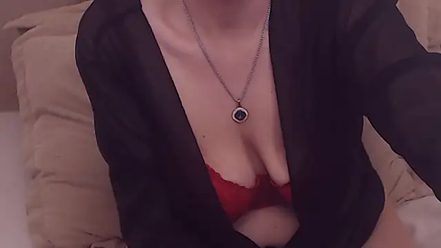 RebeccaNoble online show from 04.27.26