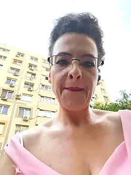 RebeccaNoble online show from 06.30.26