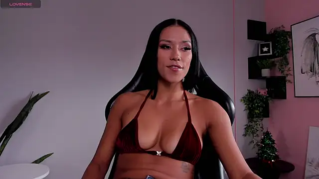 Snapshot of sussyprice chatting on 11.26.25 sussyprice online show from 11.26.25