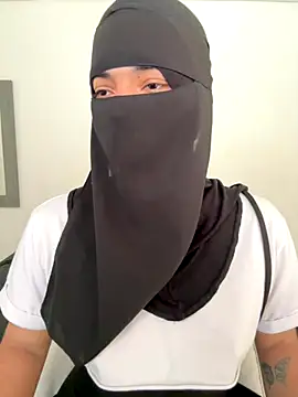 Snapshot of radiagazali chatting on 12.02.25 radiagazali online show from 12.02.25