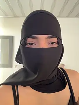 Snapshot of radiagazali chatting on 02.27.26 radiagazali online show from 02.27.26