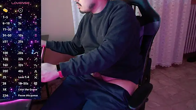 Snapshot of fernan_redsxxx chatting on 02.24.25 fernan redsxxx online show from 02.24.25