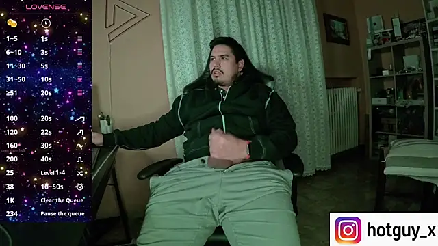 Snapshot of fernan_redsxxx chatting on 11.26.25 fernan redsxxx online show from 11.26.25