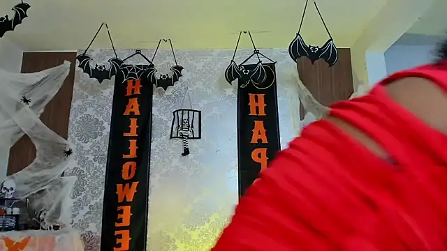 kelly thomson online show from 10.22.25