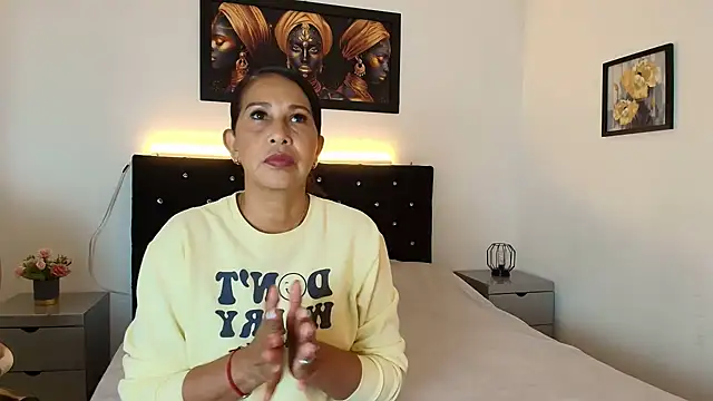 Shanon mature online show from 06.05.26
