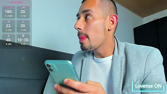 jhonyalzate2 online show from 03.11.26