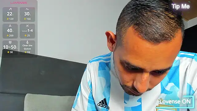 jhonyalzate2 online show from 03.13.26