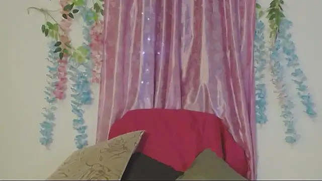 Snapshot of amanda_milf_1 chatting on 02.08.25 amanda milf 1 online show from 02.08.25