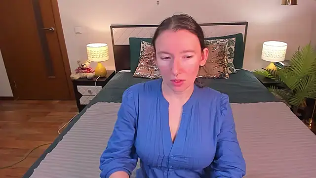 CatherineWalls online show from 06.16.26