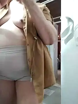 Snapshot of Vicky_Rosse chatting on 05.16.26 Vicky Rosse online show from 05.16.26