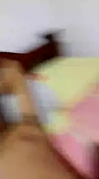 Lachuchaenlacara1988 online show from 12.19.24