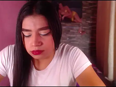 Snapshot of katrinawillff chatting on 01.07.26 katrinawillff online show from 01.07.26