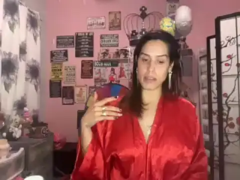 latinacubana online show from 12.28.24