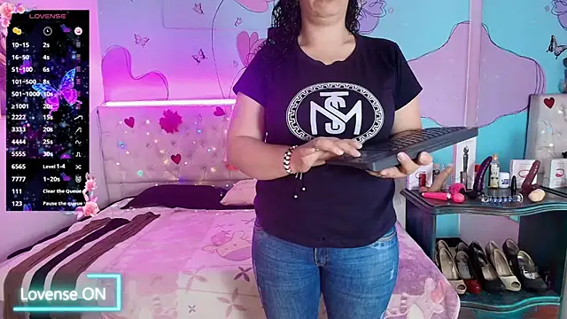 Zaly mature online show from 06.16.26