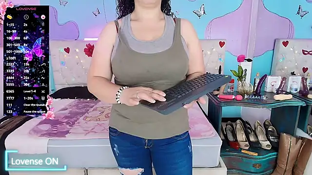 Zaly mature online show from 07.14.26