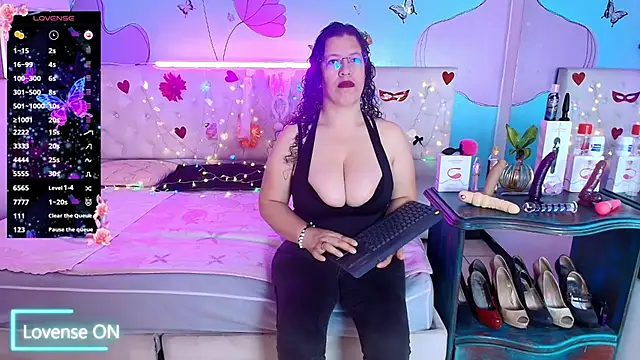 Zaly mature online show from 07.30.26