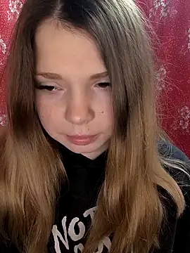 Zuli Kiska online show from 02.15.26