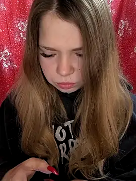 Zuli Kiska online show from 02.17.26