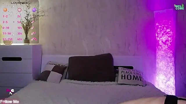 Snapshot of ItsAlisia chatting on 01.31.25 ItsAlisia online show from 01.31.25