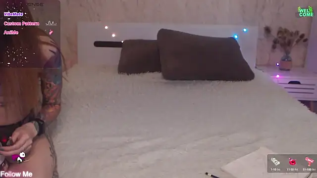 Snapshot of ItsAlisia chatting on 02.02.25 ItsAlisia online show from 02.02.25