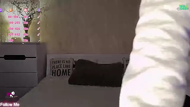 Snapshot of ItsAlisia chatting on 03.07.25 ItsAlisia online show from 03.07.25