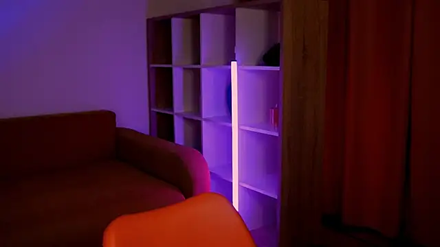 Snapshot of ItsAlisia chatting on 10.15.25 ItsAlisia online show from 10.15.25