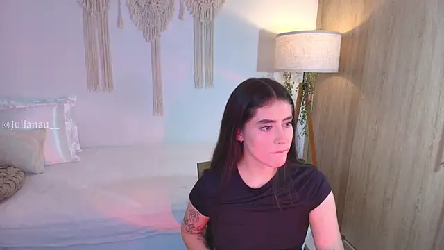 iriswest  online show from 11.19.25