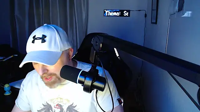 Snapshot of DerPornoPete chatting on 01.09.25 DerPornoPete online show from 01.09.25