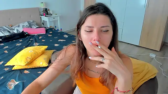 Snapshot of marie_marie03 chatting on 03.16.26 marie marie03 online show from 03.16.26