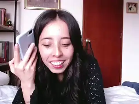 babyluna 8 8 online show from 12.04.24