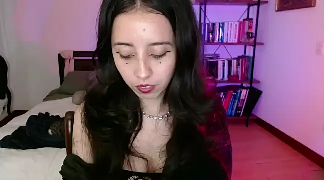 babyluna 8 8 online show from 01.01.25