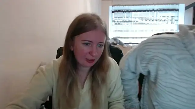 PeterAndJen online show from 11.07.25