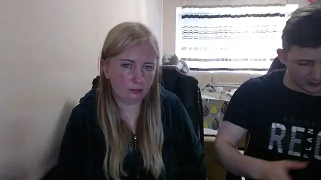PeterAndJen online show from 04.24.26