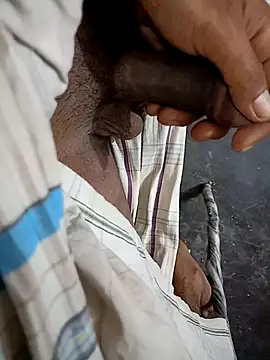 Snapshot of Lover_choice chatting on 10.27.25 Lover choice online show from 10.27.25