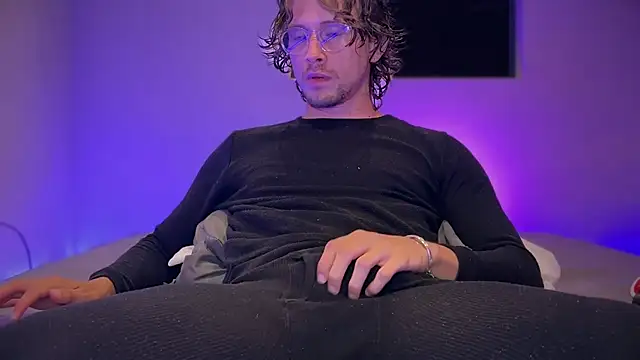 mcklister kinky feets online show from 06.27.26