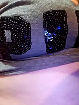Kinkybeauty freakybeast online show from 04.24.26