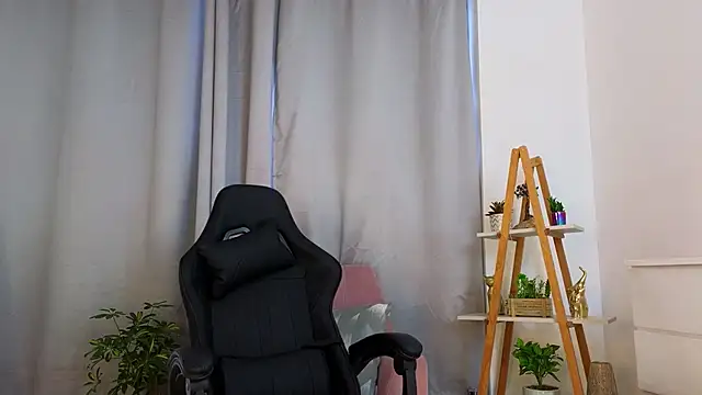 bella  adams online show from 03.11.25