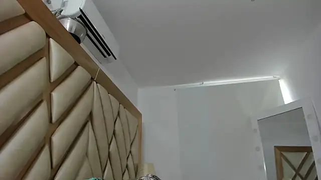 briana wonder69xxx online show from 04.21.26